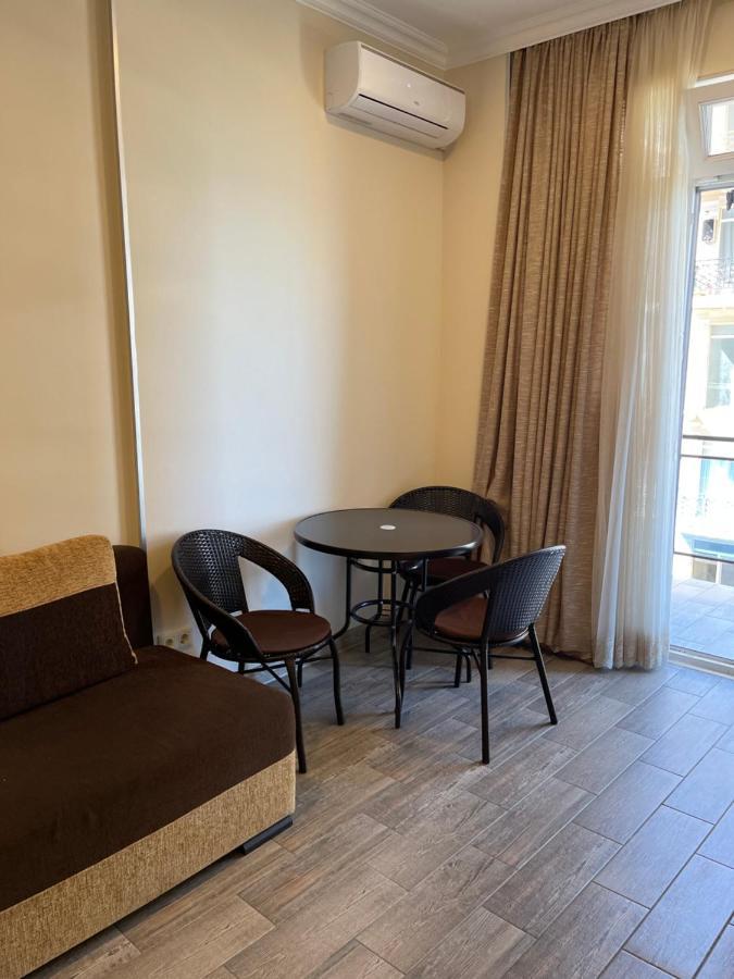 Apartments Kristo บาทูมิ ภายนอก รูปภาพ