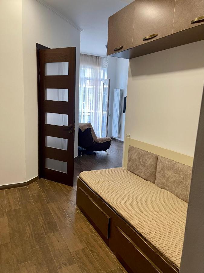 Apartments Kristo บาทูมิ ภายนอก รูปภาพ