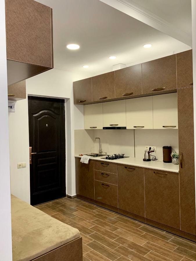 Apartments Kristo บาทูมิ ภายนอก รูปภาพ