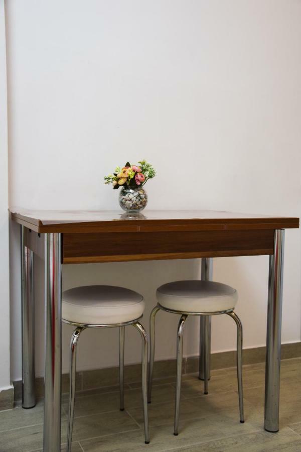 Apartments Kristo บาทูมิ ภายนอก รูปภาพ